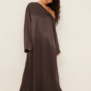 Loose satin Dress-Brown